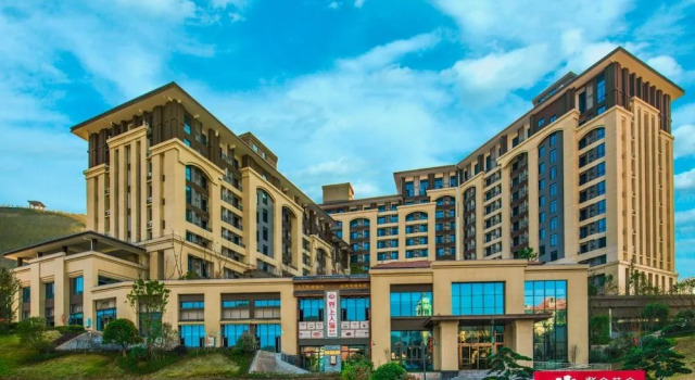 Laurel House Hotel