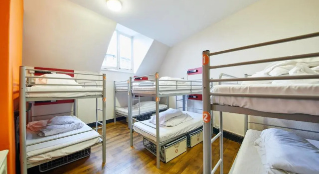 Кровать в общем номере (женский номер) St Christophers Inn Hammersmith