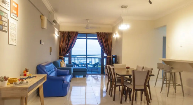 Семейные апартаменты с 3 комнатами с балконом Panoramic 180 Cozy Suite by D Imperio Homestay