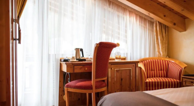 Одноместный номер Standard с балконом Relais & Chateaux Schönegg