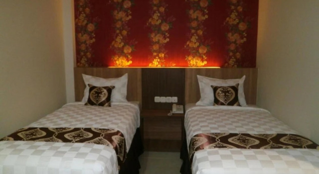 D'Holiday Hotel, Prenota Hotel Hotel a Sulawesi con parcheggio, Parcheggio