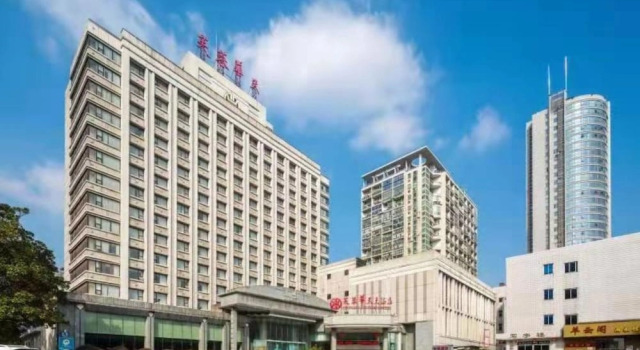 Lotus Huatian Hotel, Buchen Sie Hotel Fu Rong Changsha, in der Nähe von Bahnhof Changsha