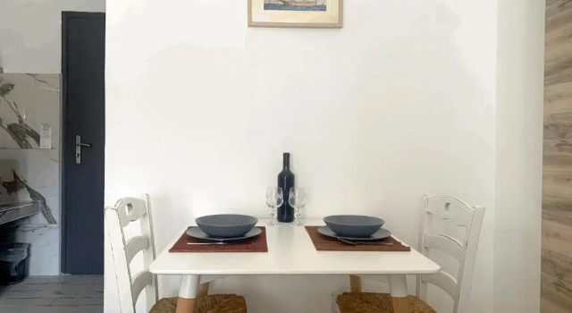 Двухместный номер Standard с балконом Polykratis Rooms