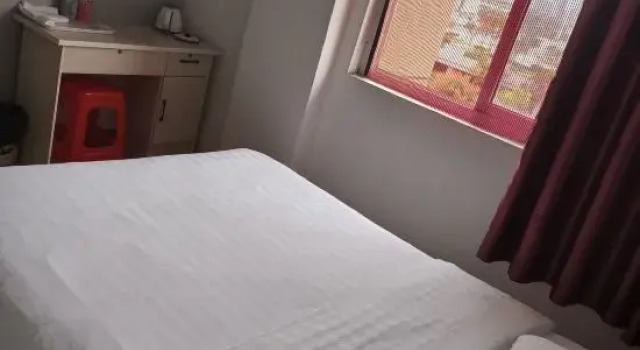 Номер Standard Xinhua Hotel