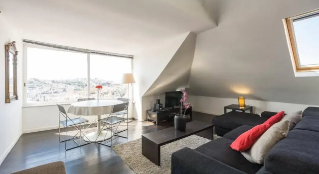 Shortstayflat Private Viewpoint - Castelo De S.Jorge, Забронировать Отель Отели Лиссабона с парковкой, рядом с Рештаурадориш, Парковка