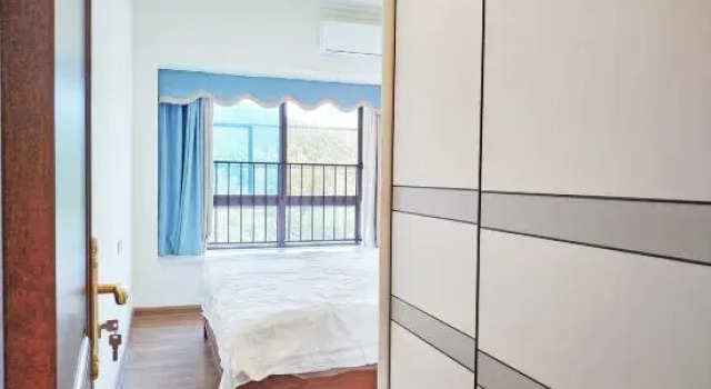 Люкс Standard Mountain Residence Moon View Homestay (Wanda)