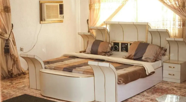 GITY Royale Suites, Book Hotel 3-stjernede hoteller i Ife, 3*