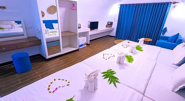 Трёхместный семейный номер Standard с видом на сад Tube Resort by EHM