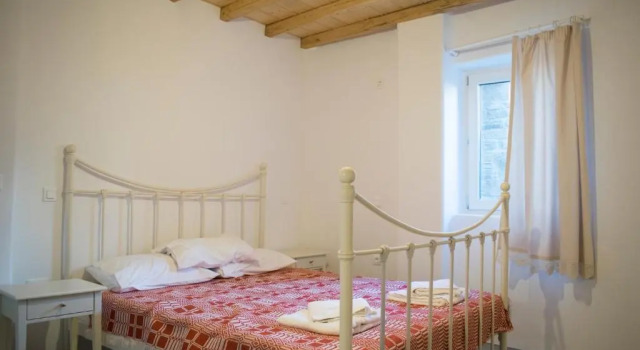 Traditional suites in Chora Kythnos #4, Rezervați Hotel Kithnos Kythnos