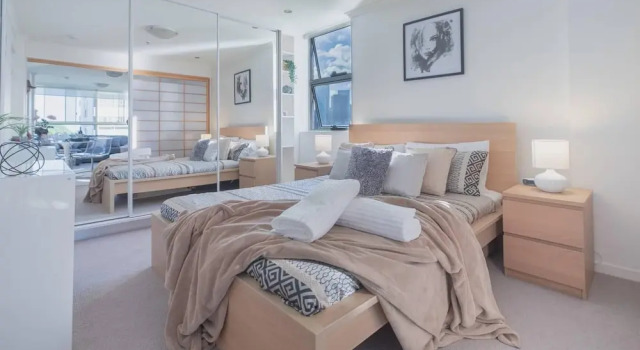 Riverfront In New Farm And Brisbane, Забронировать Фермерский дом Фермерские дома Брисбна, рядом с Торговая улица Джеймс-стрит, Фермерский дом