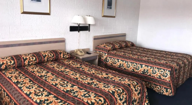 Четырёхместный номер Standard Super Lodge Motel El Paso