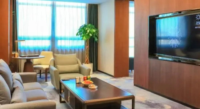 Двухместный люкс Deluxe Yun-Ray Phoenix Hotel