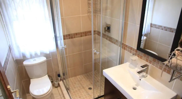 Номер Standard 125 on Van Buuren Road Guest House