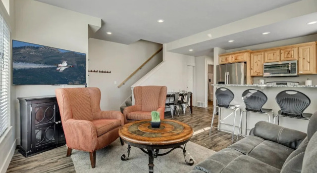 Hill Field 3 by CDH in Layton, Prenota Hotel Layton Utah