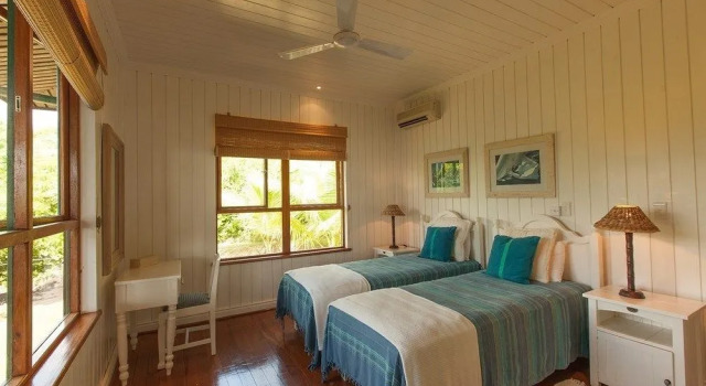 South Point Villas Cerf Island, Book Villa Hotels in Mahe with Parking, Parking