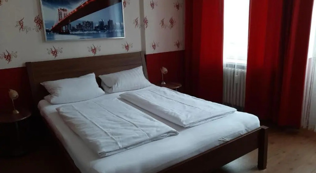 Двухместный номер Standard с балконом Hotel-Pension Charlottenburg