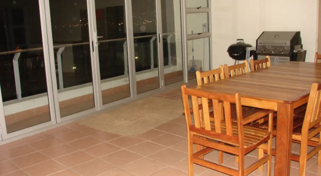 Апартаменты Vista Bonita Apartments
