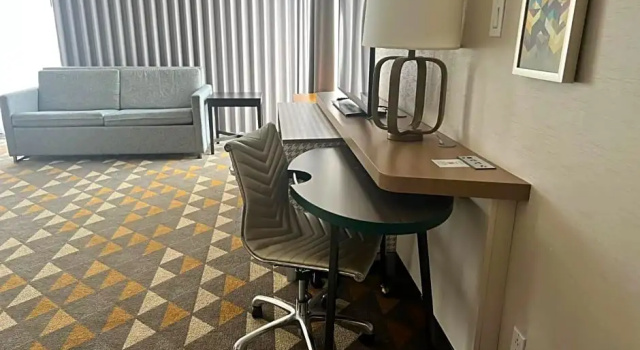 Люкс Holiday Inn Toronto Airport East by IHG