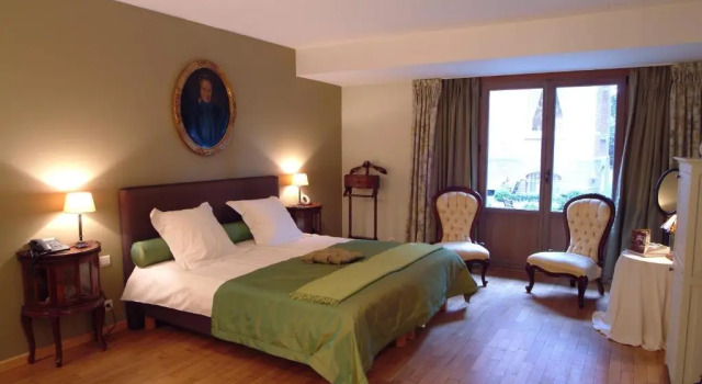 Номер Comfort Charmehotel Manoir Ogygia