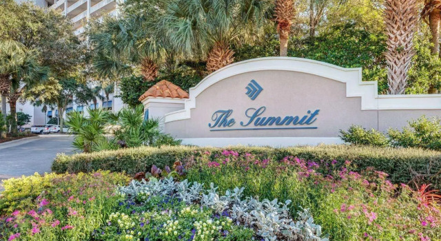 Beach within Reach - Summit 105, Varaa Hotelli Hotellit Emerald Coast uima-altaalla, Uima-allas