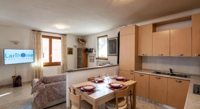 Апартаменты Apartment with garden a few steps from the lake - Larihome A06