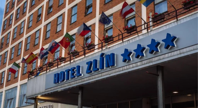 Interhotel Moskva, Đặt Khách sạn Zlín Zlin Region