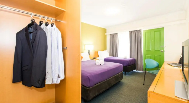 Трёхместный номер Standard ibis Styles Geraldton