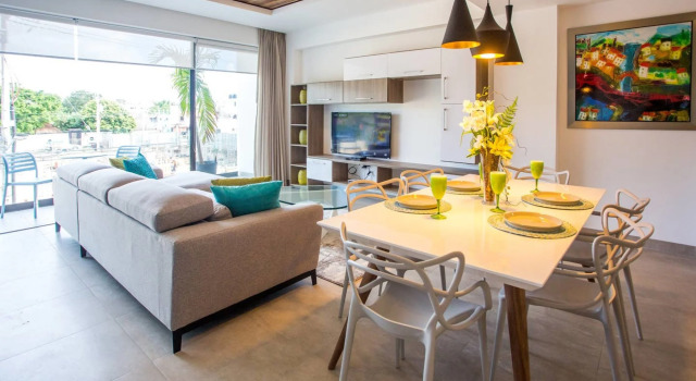 Amazing 2BR Condo w Pool Views Dream Location, Rezerwuj Hotel Playa del Carmen Quintana Roo