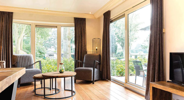 Nice chalet with microwave, 3.5 km. from Wageningen, Đặt Nhà gỗ Wageningen Betuwe