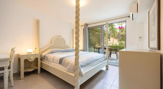 Апартаменты с видом на сад Beachside Bungalows