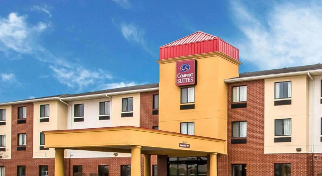 Люкс Comfort Suites Merrillville near US 30
