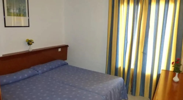 Апартаменты c 1 комнатой с балконом и с видом на море Apartamentos Balear Beach
