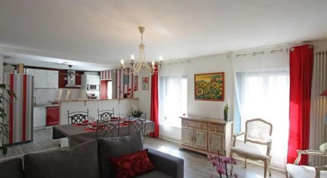 Appartement Remiremont, 3 pièces, 4 personnes - FR-1-589-132, Забронировать Апартаменты/квартира Ремирмон Вогезы