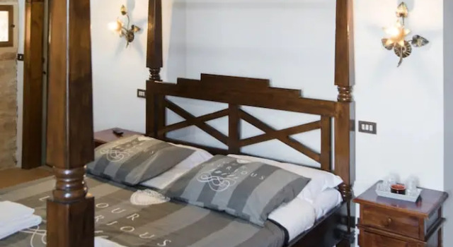 Двухместный номер Deluxe Castello di Giomici