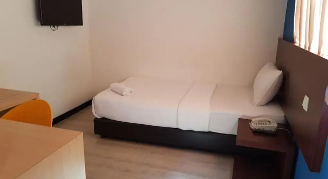 Номер Standard Sun Inns Hotel @ KOI