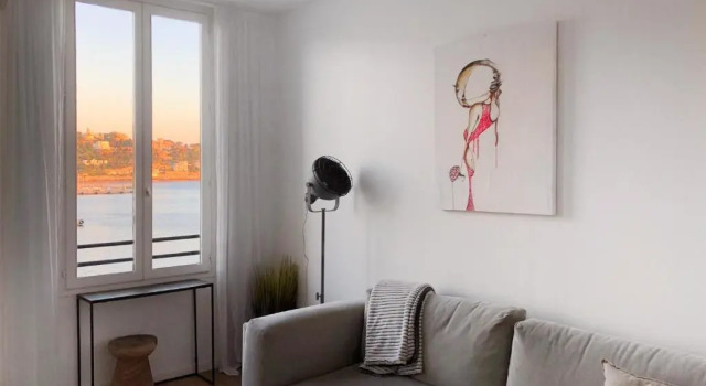 Waterfront panoramic sea view, balcony, AC, Забронировать Апартаменты/квартира Отели Ниццы с парковкой, Парковка