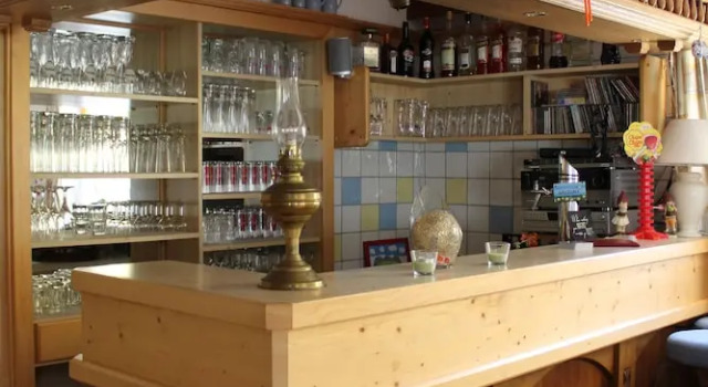 Hotel-Pension Almrose, Rezerwuj Chalet Hotele w Tyrol z parkingiem, Parking