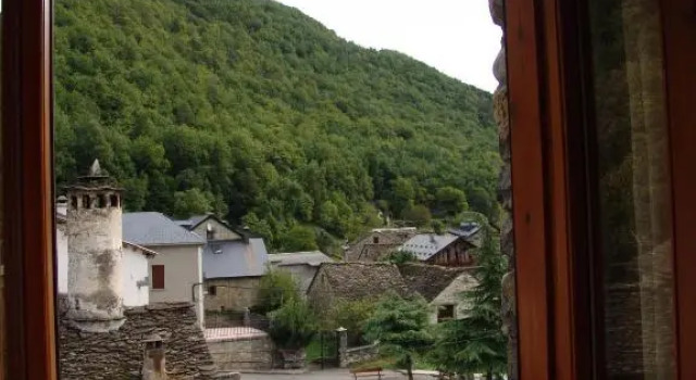Номер Standard Hostal Pirineos Sarvisé