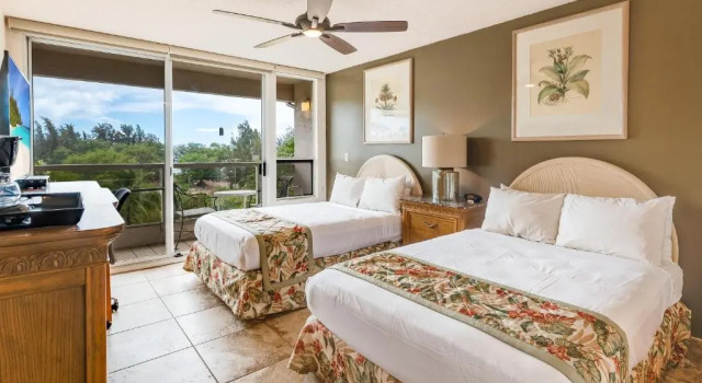Номер Standard с частичным видом на океан Castle At Maui Banyan