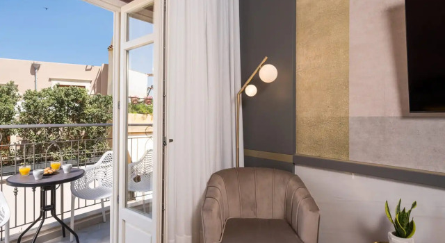 Люкс с балконом Veneri Boutique Suites