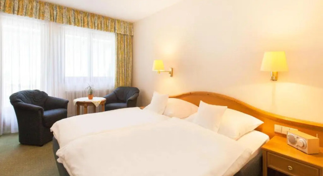 Номер Comfort с балконом Landgasthof Hotel Hirsch