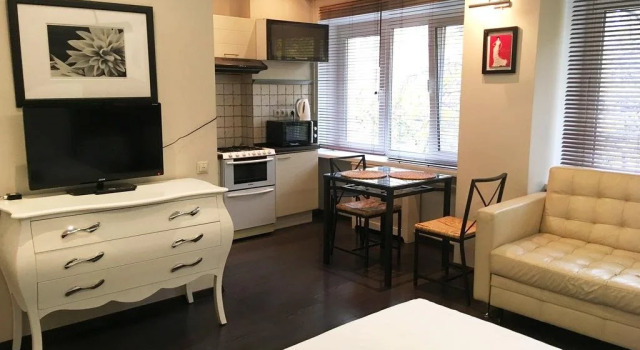 Studio Apartment, Забронировать Апартаменты/квартира Отели Москвы с парковкой, рядом с Таганская (Таганско-Краснопресненская), Парковка