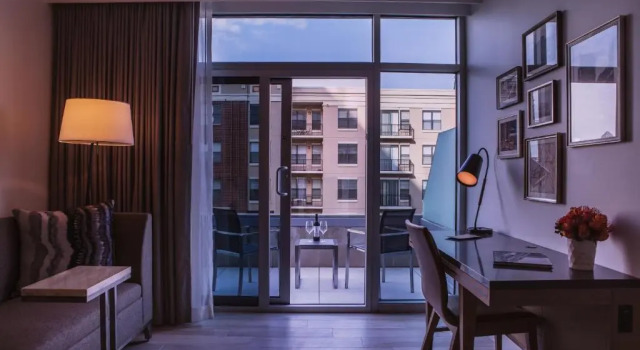 Номер Terrace Canopy By Hilton Dallas Uptown