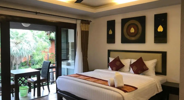 Двухместный номер Deluxe с балконом Arina Boutique Residence