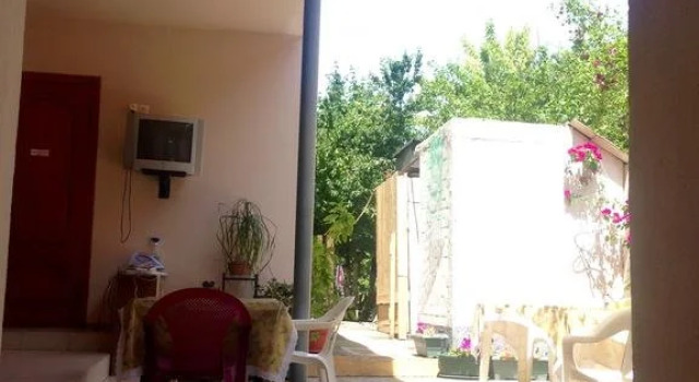 Guest House on Shevchenko 11