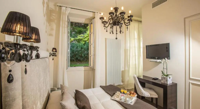 Boutique Hotel Villa Giulia, Buchen Sie Hotel Valmadrera Comer See