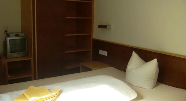 Almandin Apartments, Забронировать Апартаменты/квартира Отели Тироля с парковкой, Парковка