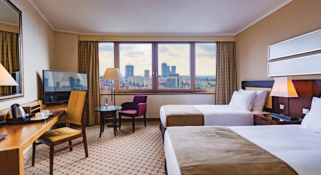Corinthia Prague Hotel, Rezerwuj Hotel Hotele w Praga 4 z parkingiem, Parking