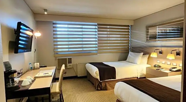 Двухместный номер Standard с видом на город Hotel Los Españoles Plus