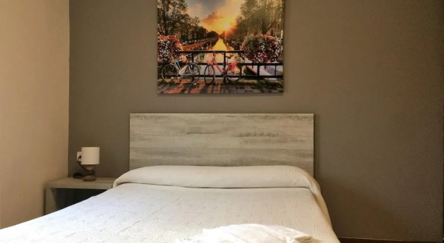 Hotel Iru-Bide, Rezerwuj Hotel Lumbier Nawarra